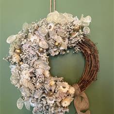 Snow White Dried Flower Wreath 